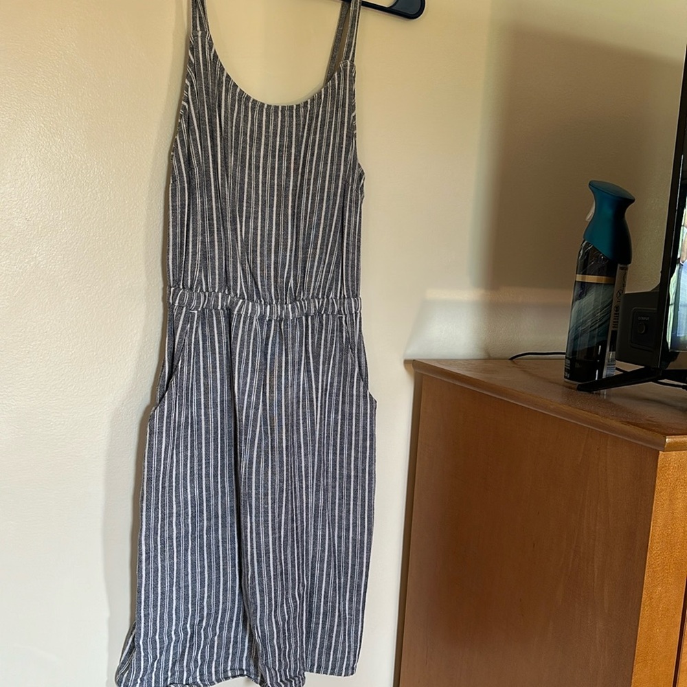 Cinched waist tank top dress with pockets